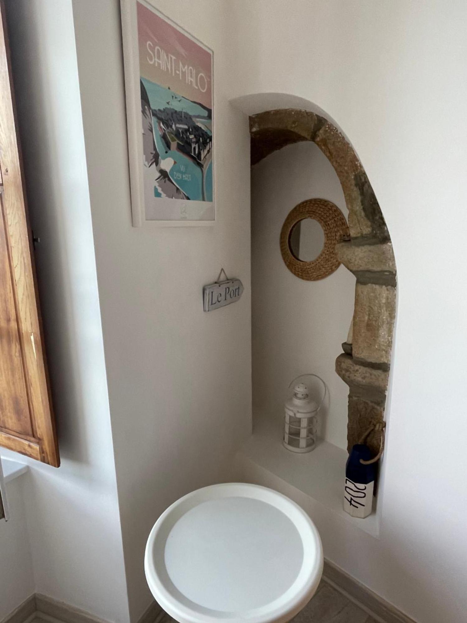 Appartement Au Port Dinan Zewnętrze zdjęcie