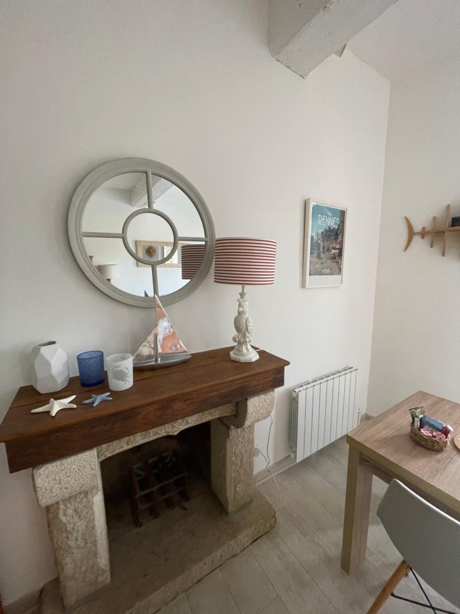 Appartement Au Port Dinan Zewnętrze zdjęcie