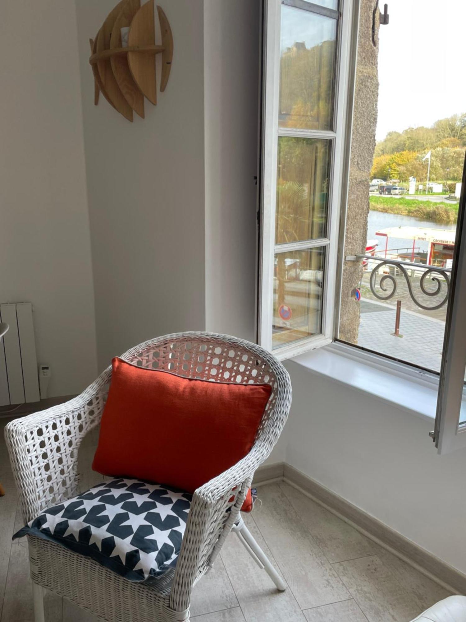 Appartement Au Port Dinan Zewnętrze zdjęcie