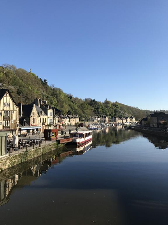 Appartement Au Port Dinan Zewnętrze zdjęcie